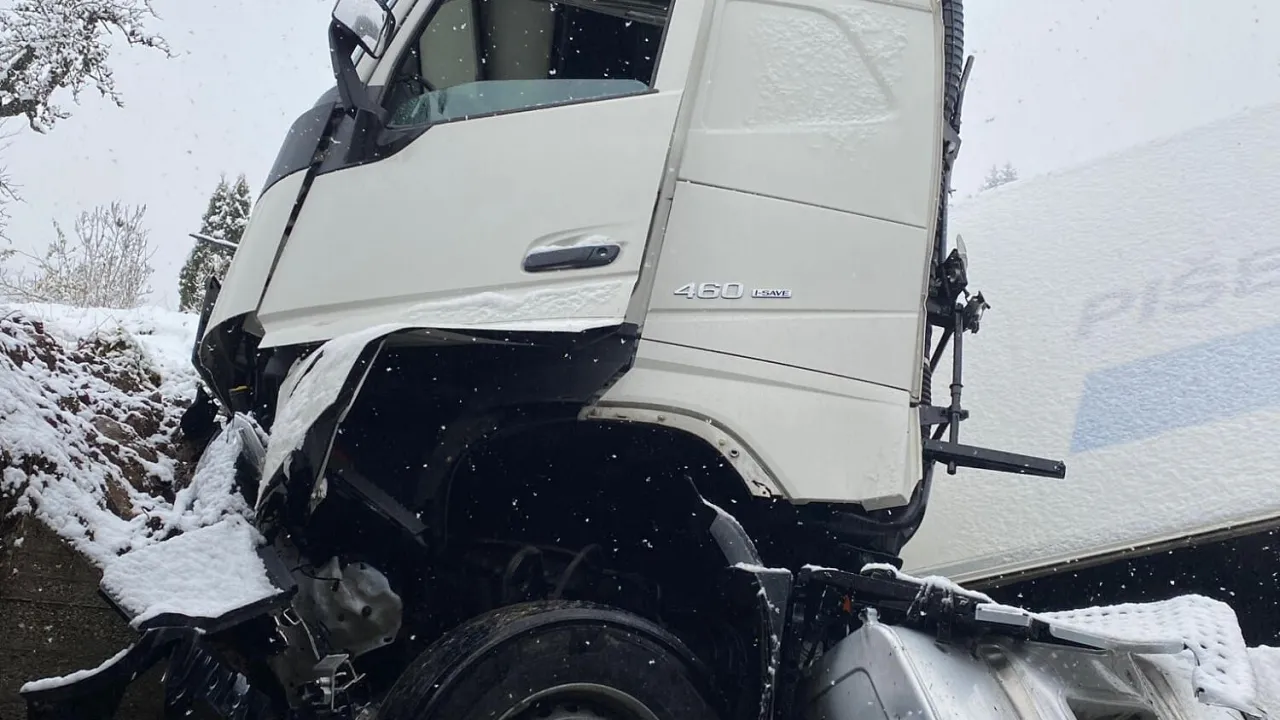 20221122_lkwunfall_fieber_9.jpg
