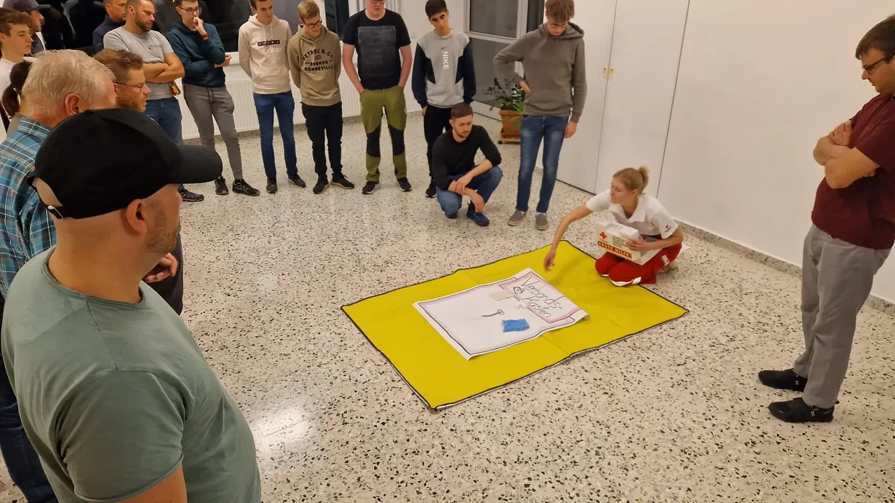 20231121_erstehilfe_3.jpg