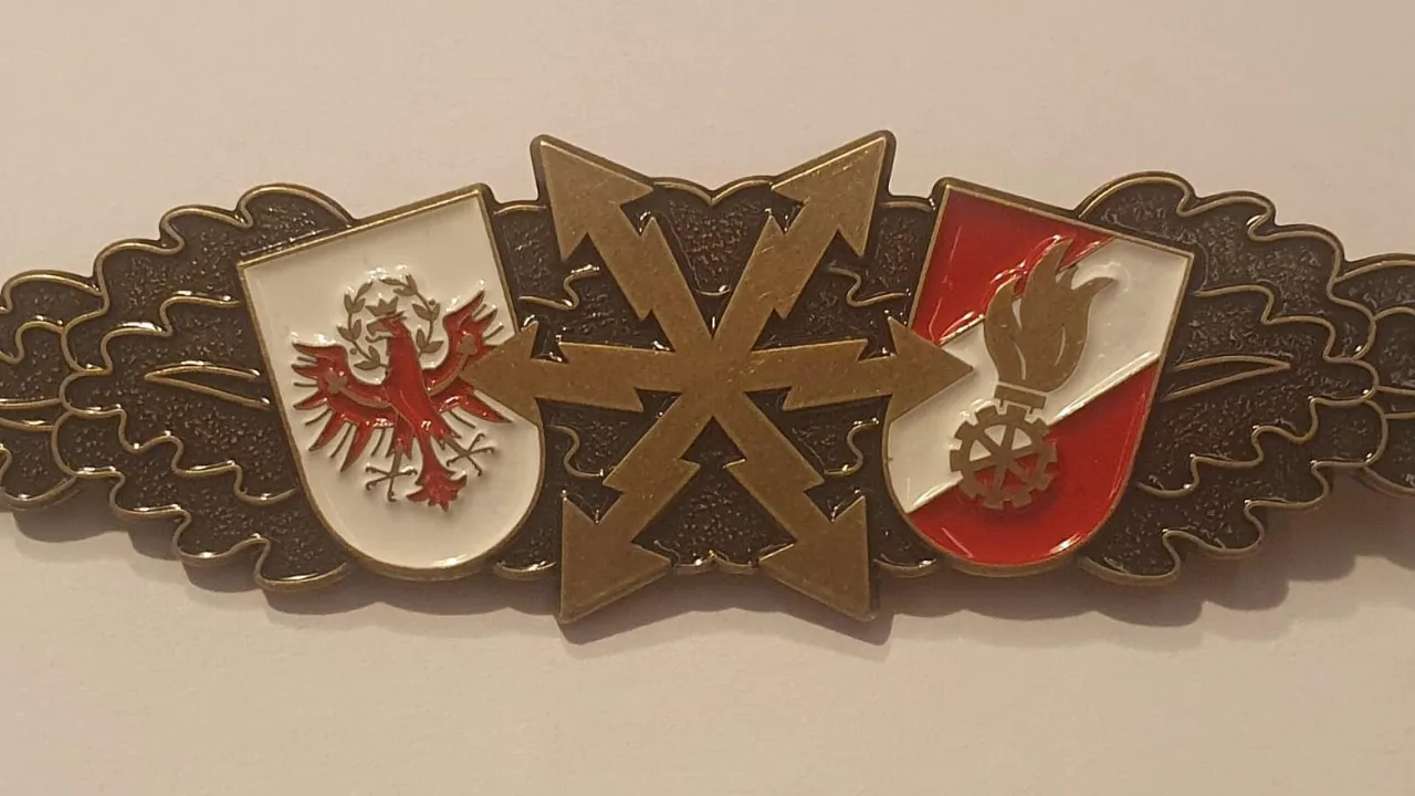 fula_bronze_2.jpg